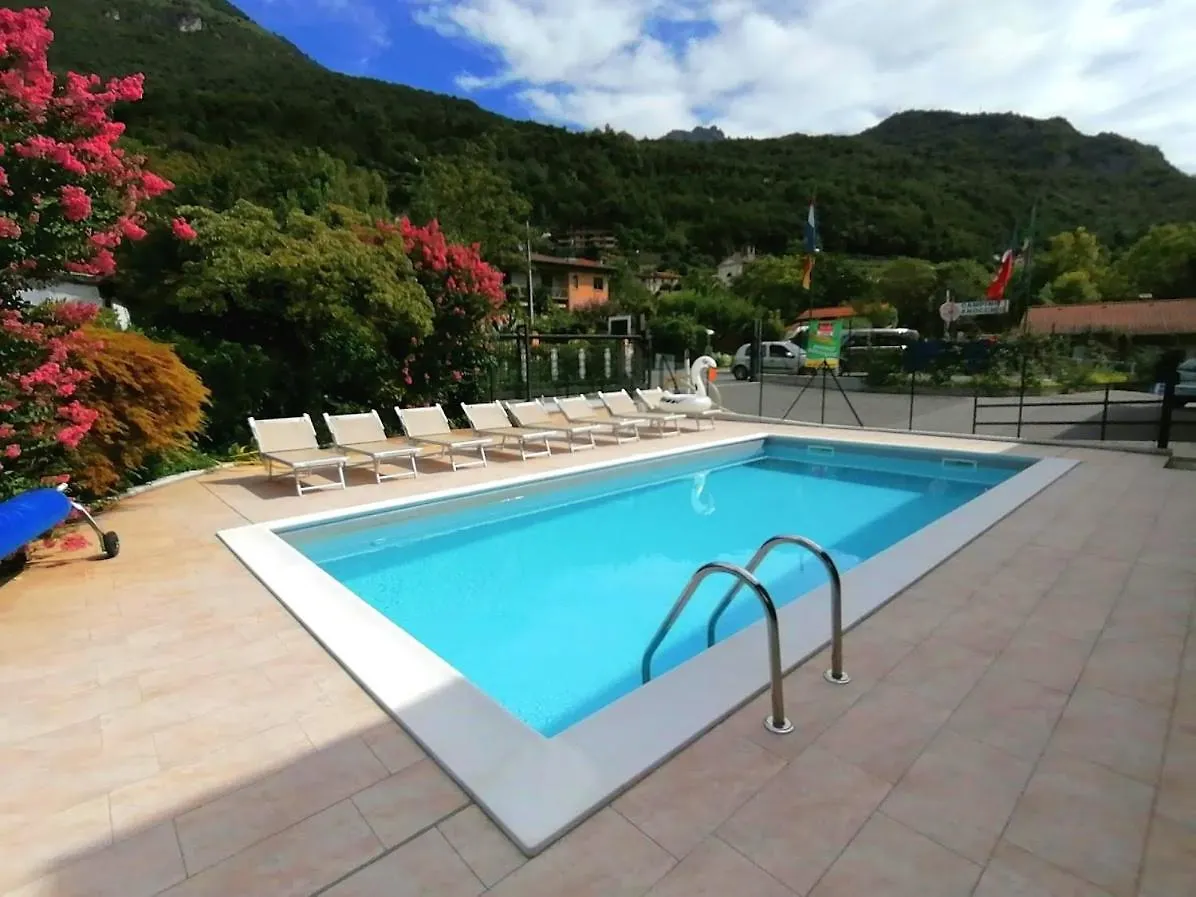 Villaggio Turistico Il Lago Dorato Carlazzo 0*,