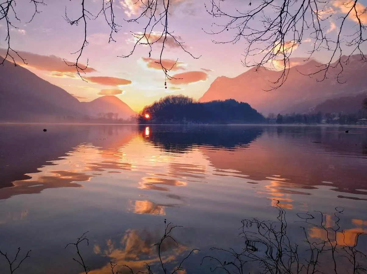 Villaggio Turistico Il Lago Dorato Carlazzo Campeggio
